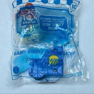 Toy Story 4 Gabby Gabbys Twirling Teacup Toy 2019 McDonalds Kids Toy Sealed